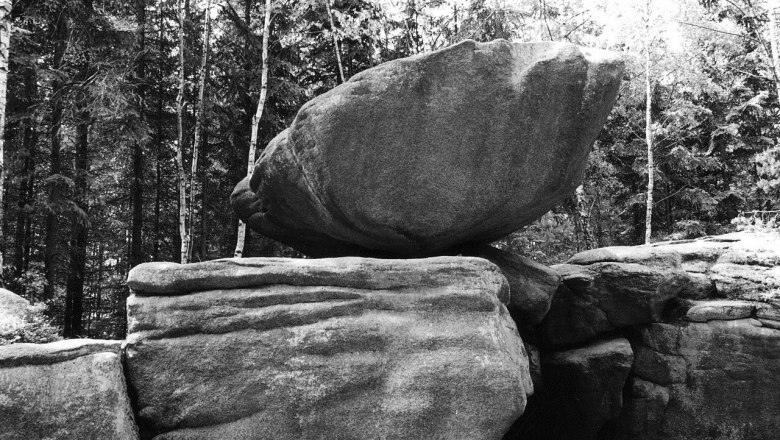 Přírodní památka Hängender Stein, © Naturpark Heidenreichsteiner Moor